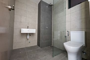 The Trees, Bukit Lanjan