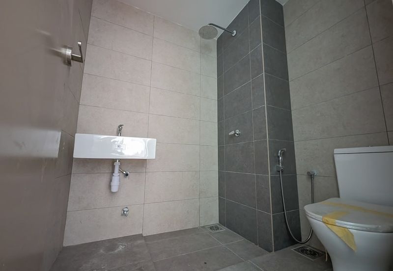 The Trees, Bukit Lanjan