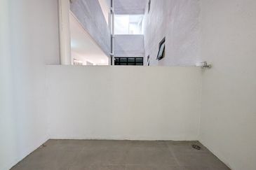 The Trees, Bukit Lanjan