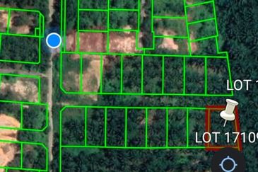 Tanah Lot Banglo Bukit Damar