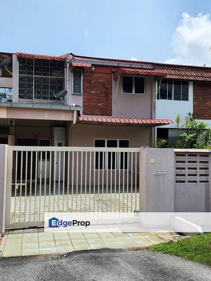 Double Storey Inter Seksyen 4 Shah Alam, Selangor, Shah Alam