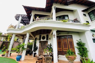 Tropicana Golf & Country Resort