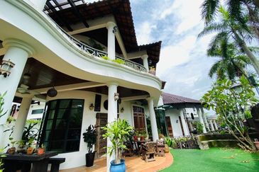 Tropicana Golf & Country Resort