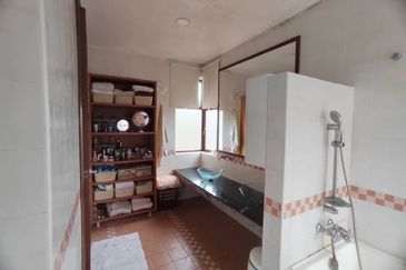 Tropicana Golf & Country Resort