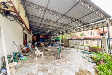 Taman Lembah Keramat AU5