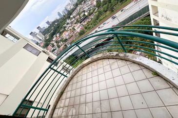 Bukit Desa Condominium