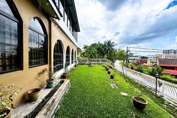 Seksyen 12, Shah Alam