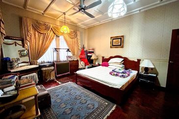 Seksyen 12, Shah Alam