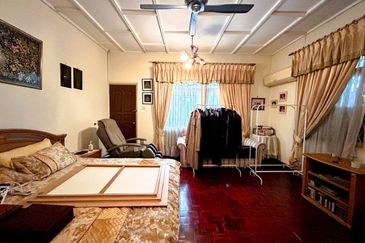 Seksyen 12, Shah Alam