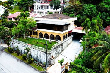 Seksyen 12, Shah Alam