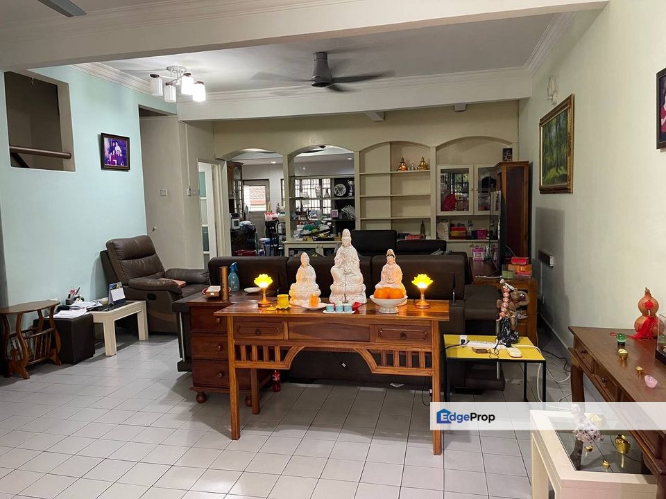 Double Storey Usj 2 Intermediate, Selangor, USJ