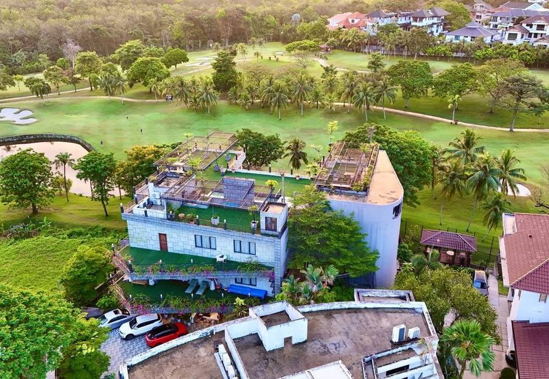 Tropicana Golf & Country Resort