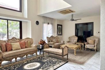 Double storey Bungalow Spacious Land Ara Damansara