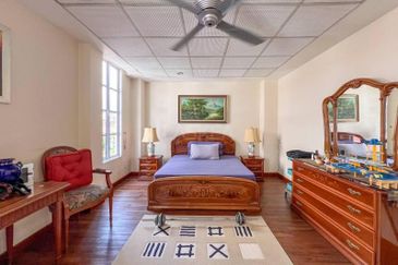 4 Storey Bungalow Tropicana Golf Country Resort