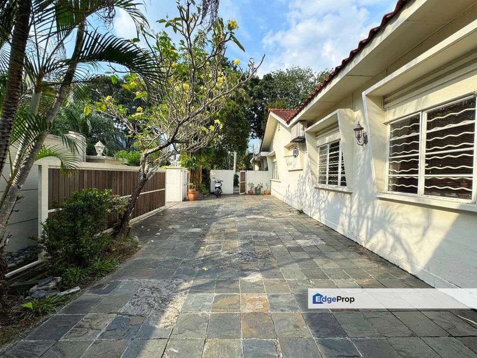 One Half Storey Bungalow Taman Tasik Titiwangsa , Kuala Lumpur, Titiwangsa 