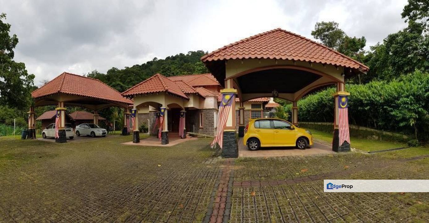 Two Half Storey Bungalow Sungai Penchala , Kuala Lumpur, Kampung Sungai Penchala