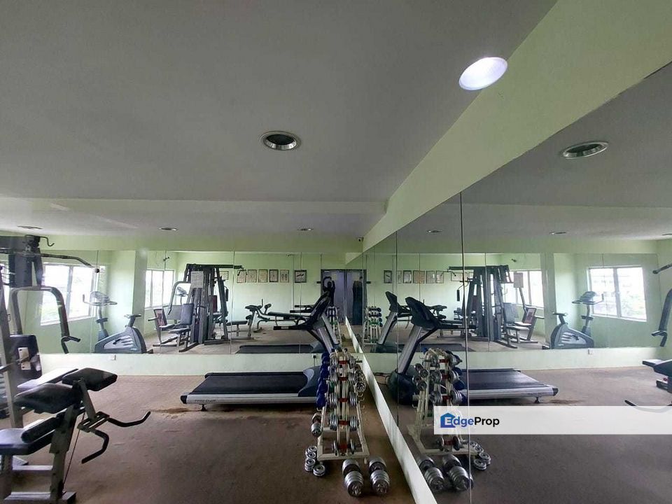 Ampang Boulevard Condo Facing Swimming Pool, Selangor, Ampang