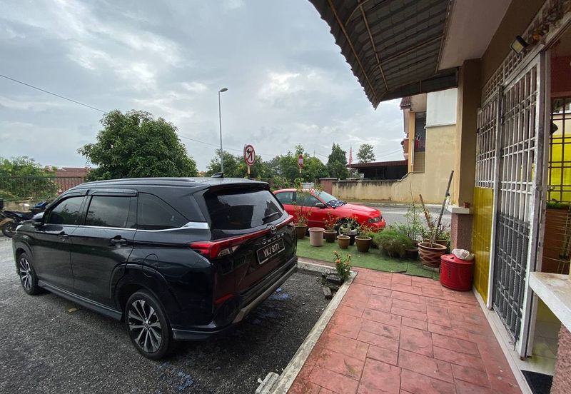 Pangsapuri Seri Delima @ Subang Permata