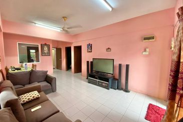 Pangsapuri Seri Delima @ Subang Permata