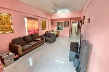 Pangsapuri Seri Delima @ Subang Permata