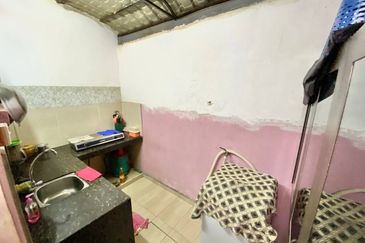 Pangsapuri Seri Delima @ Subang Permata