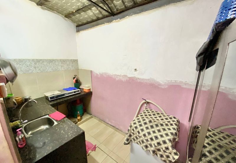 Pangsapuri Seri Delima @ Subang Permata