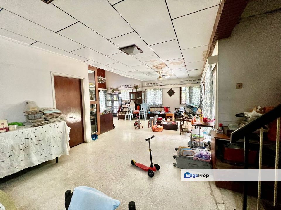 One Half Storey Bungalow Seksyen 16 Pj, Selangor, Petaling Jaya