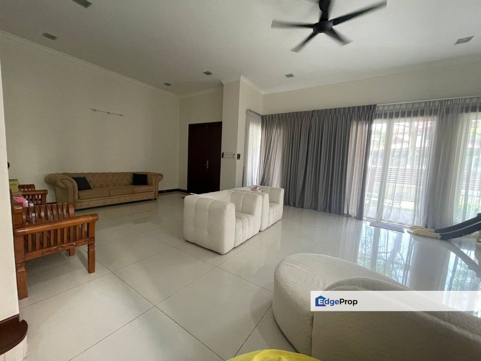 Three Storey Semid Beverly Heights Ampang, Selangor, Ampang