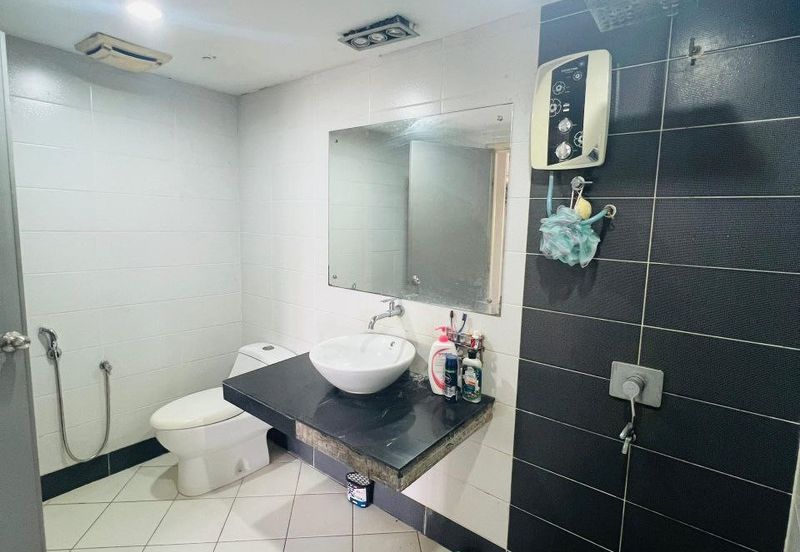 Sri Alam Condominium