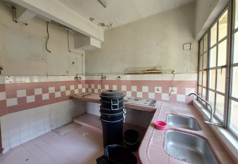 Seksyen 6, Kota Damansara