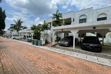 Country Villas @ County Heights