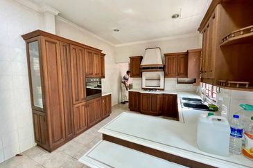 Seksyen 2, Shah Alam