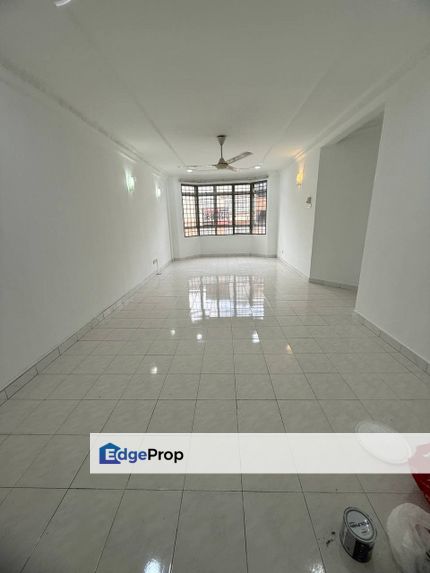 Upper Ground Floor D'shire Kota Damansara, Selangor, Kota Damansara