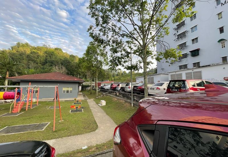 Selayang Mulia Apartment Mawar & Teratai