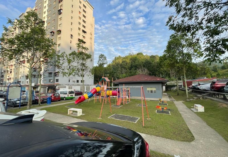 Selayang Mulia Apartment Mawar & Teratai