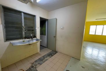 Selayang Mulia Apartment Mawar & Teratai