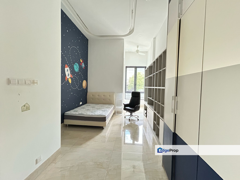 Two Storey Bungalow Country Heights Damansara, Kuala Lumpur, Country Heights Damansara