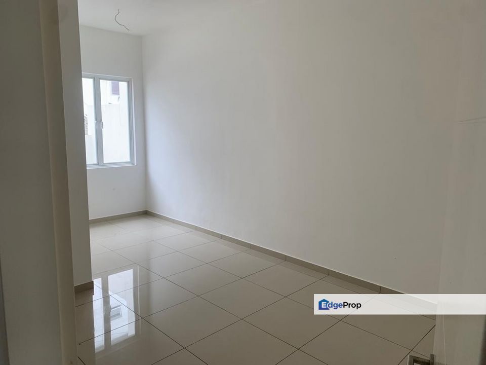 Taman Ara Sendayan Double Storey Terrace, Negeri Sembilan, Seremban