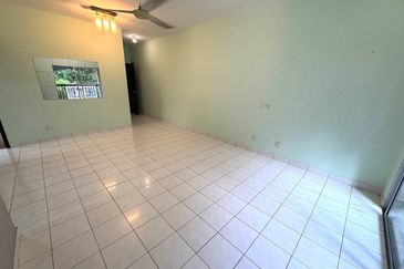 Pangsapuri Kristal (Crystal Tower), Taman Bukit Indah