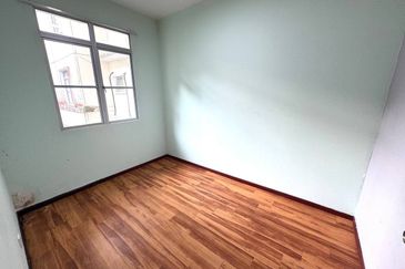 Pangsapuri Kristal (Crystal Tower), Taman Bukit Indah