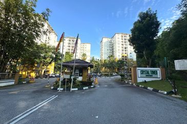 Pangsapuri Kristal (Crystal Tower), Taman Bukit Indah