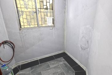 Pangsapuri Kristal (Crystal Tower), Taman Bukit Indah