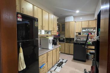 Kondominium Abadi Villa