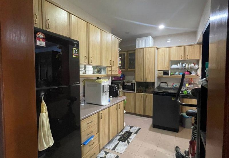 Kondominium Abadi Villa