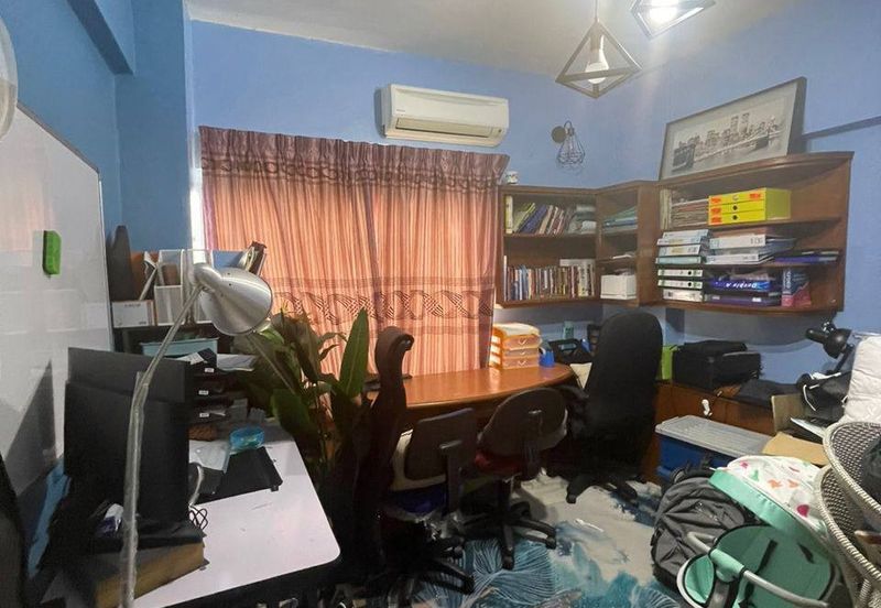 Kondominium Abadi Villa