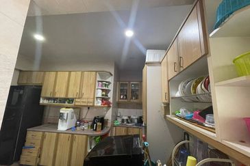 Kondominium Abadi Villa