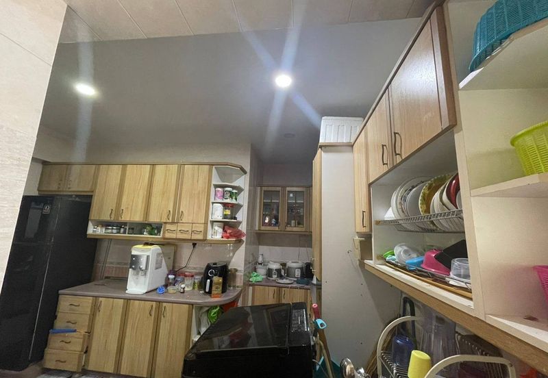 Kondominium Abadi Villa