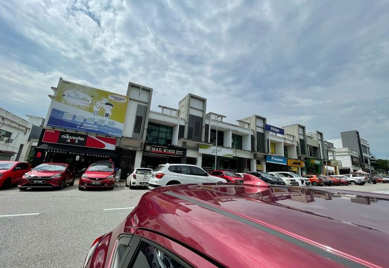 E-Boulevard, Denai Alam