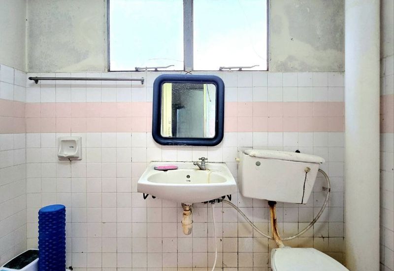 Le Jardine Condominium