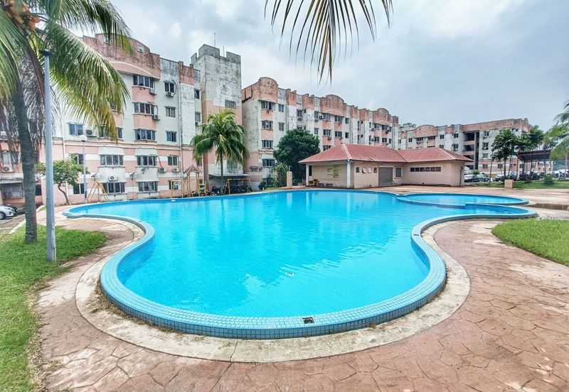 Pangsapuri Mutiara Subang